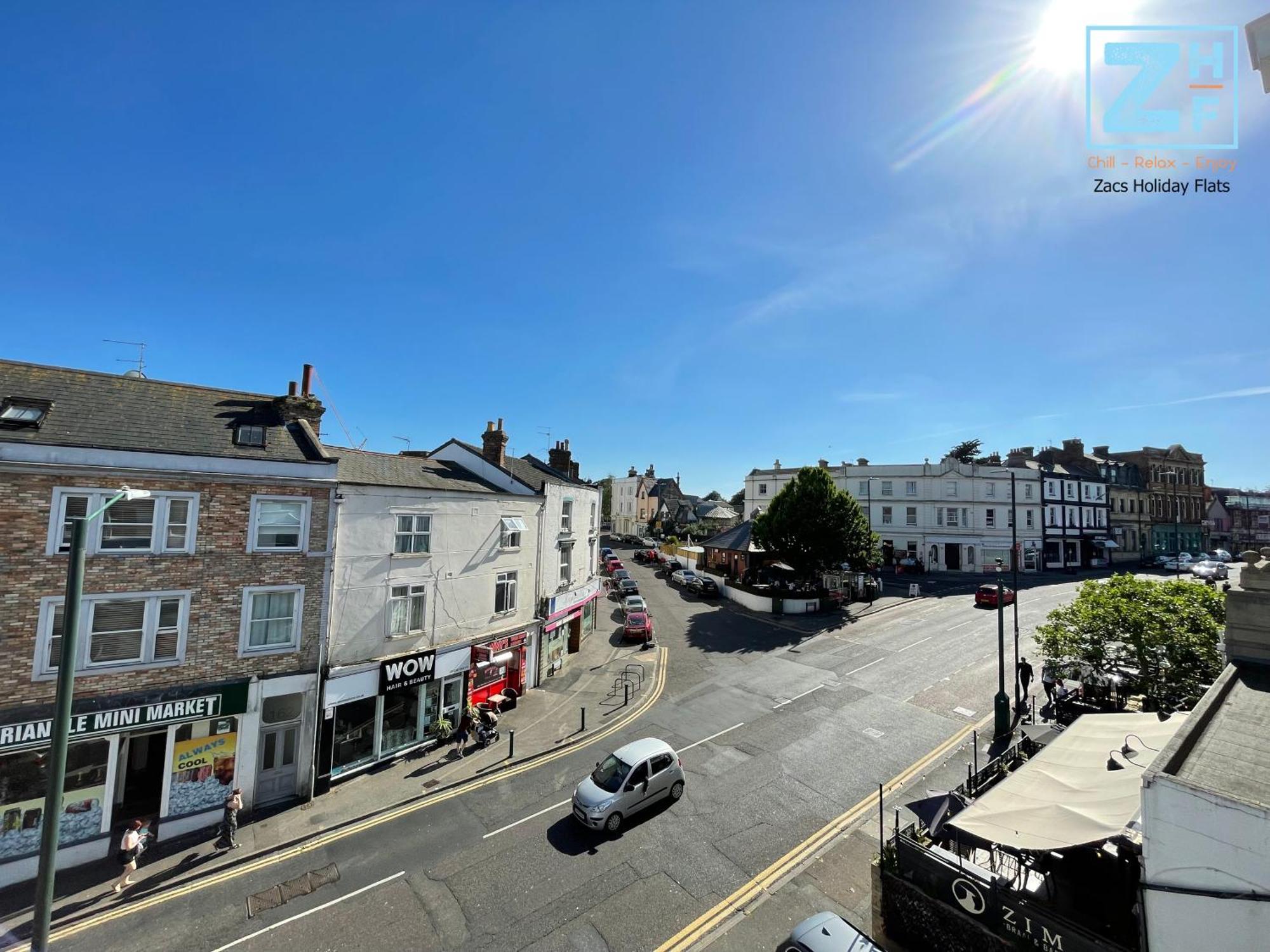 Light And Airy 1 Bedroom Flat 700M From The Beach Bournemouth Exterior photo